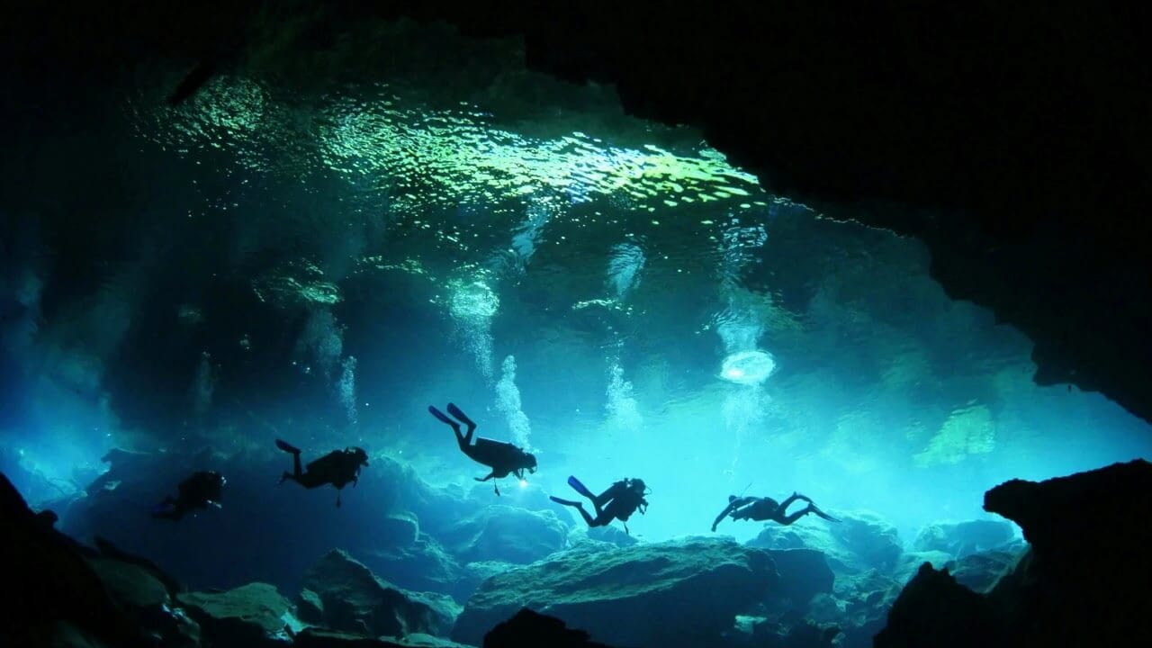Cave Diving in Bayahibe | Advanced Cave Diving - Two Unique Dive Spots at Catalina Island | cave diving in Bayahibe, cave diving in the Dominican Republic, advanced cave diving, Padre Nuestro Bayahibe, Cueva del Chicho, Caribbean cave diving, technical cave diving, Bayahibe diving tours, underwater caves Dominican Republic, dive sites Bayahibe.